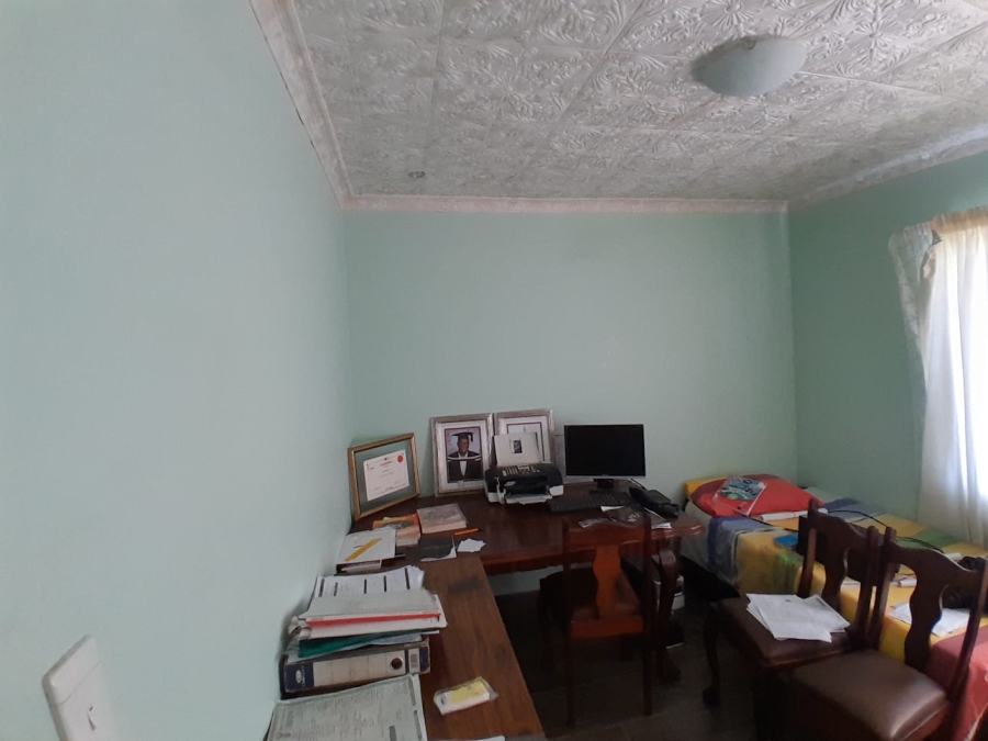 4 Bedroom Property for Sale in Kathu Northern Cape